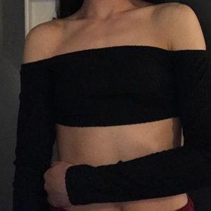 long sleeve off the shoulder, make a offer w/ me!